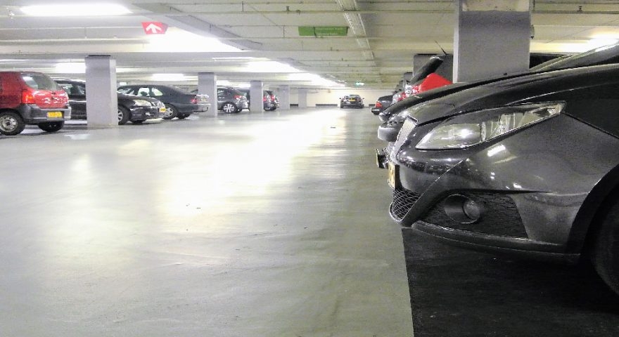 PLP P-Thane Finish AK MIO op garage vloer